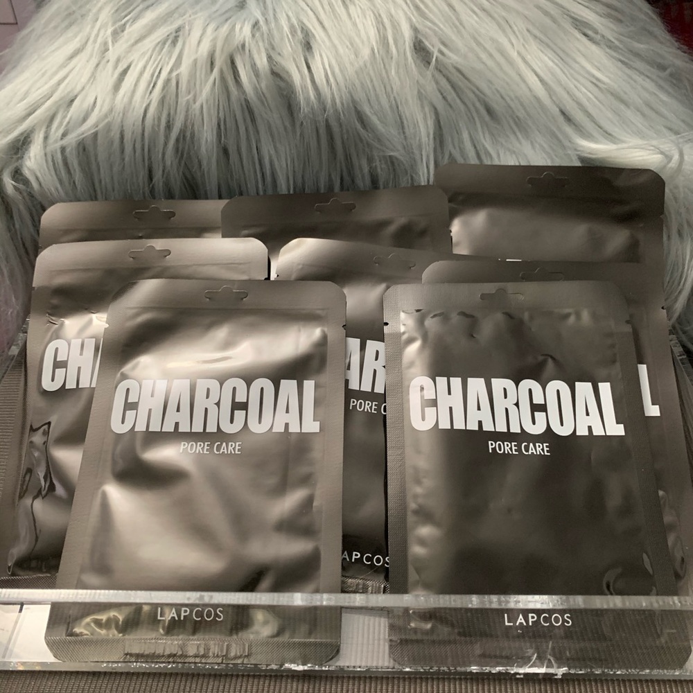 8 LAPCOS PORE TIGHTENING CHARCOAL MASK